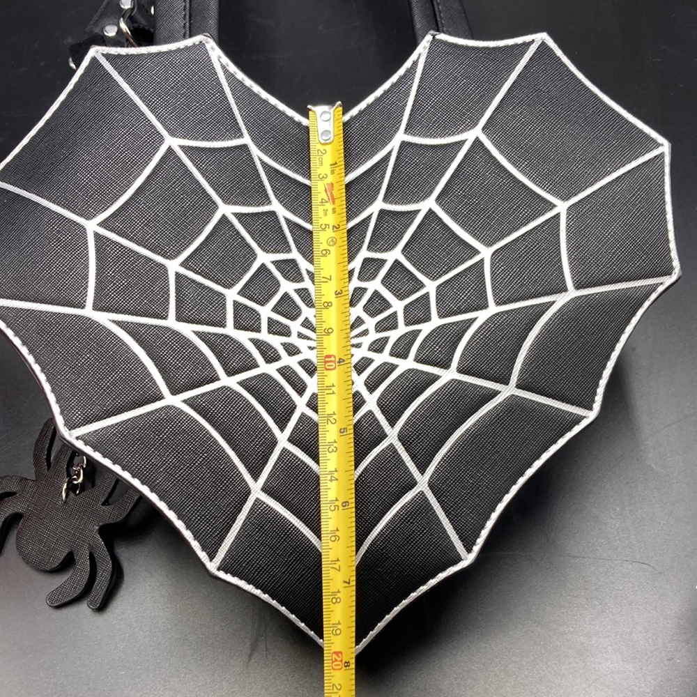 Spider Web Heart Backpack - Picture 9 of 11